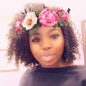 Meet your Posher, Isabel